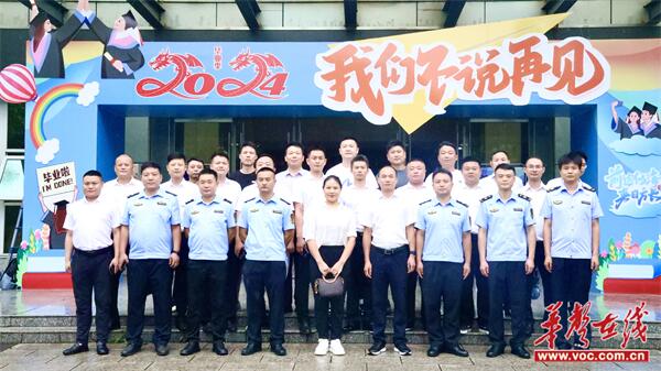 图片 1.jpg 图片 1.jpg